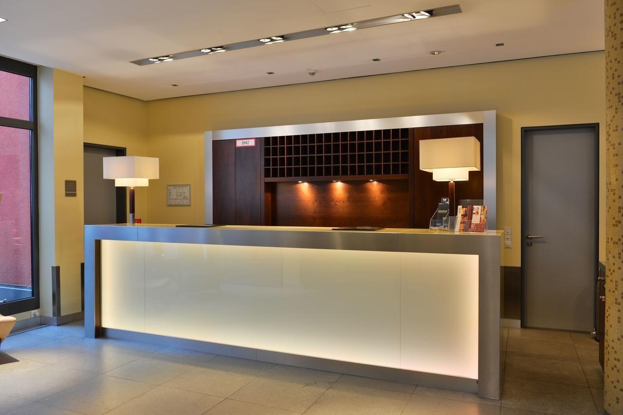 Hotel Santo Cologne Exterior photo