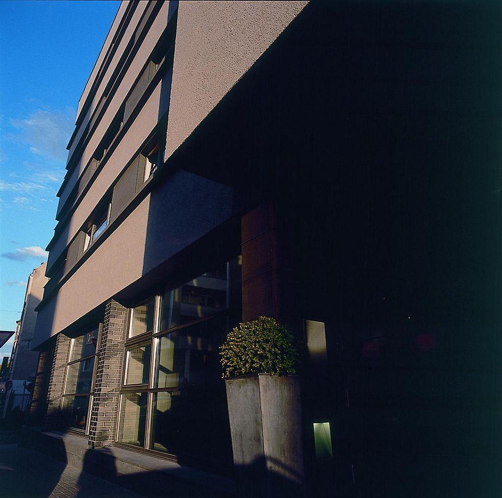 Hotel Santo Cologne Exterior photo