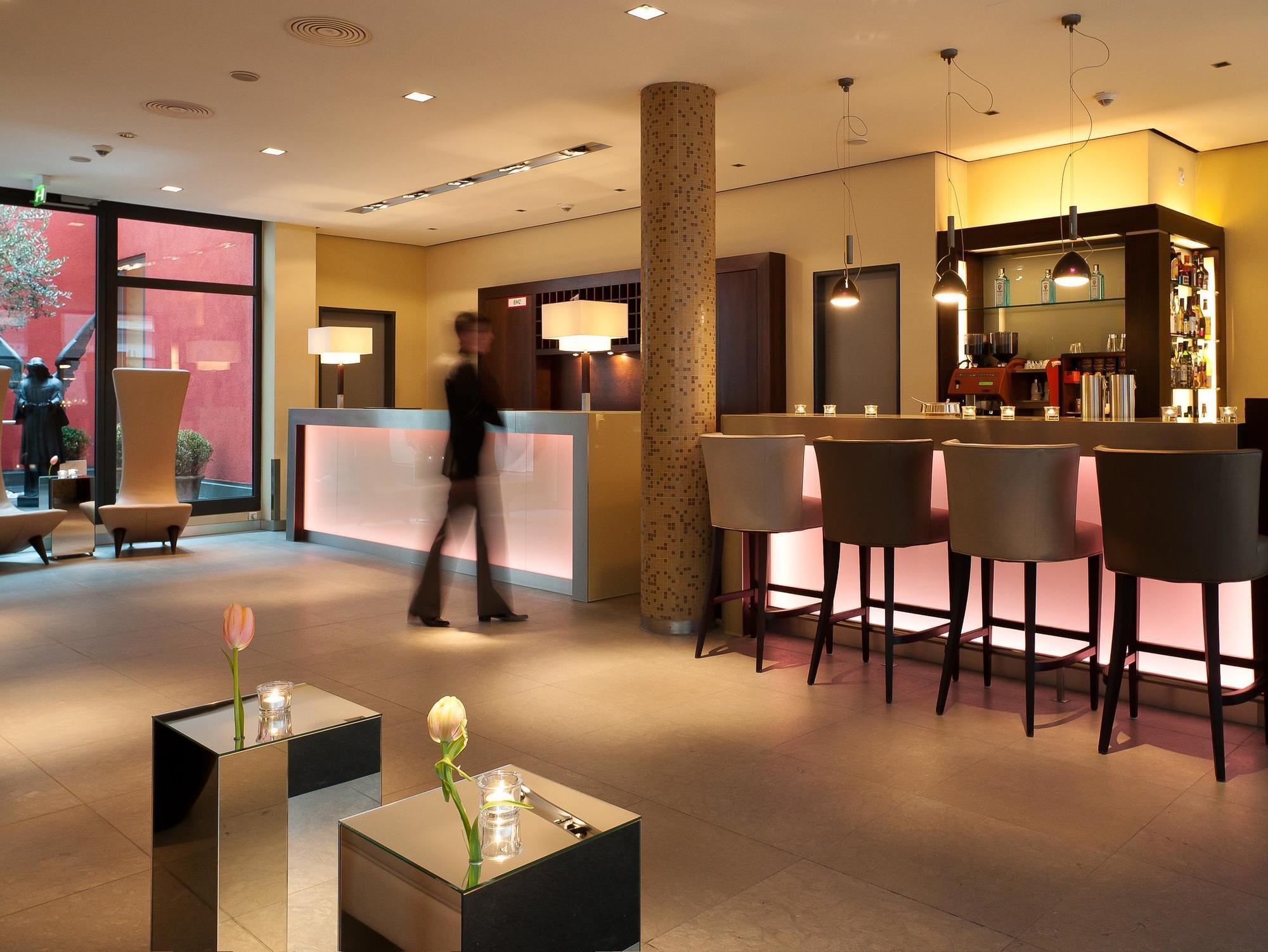 Hotel Santo Cologne Exterior photo