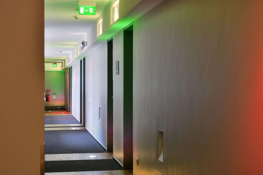 Hotel Santo Cologne Exterior photo